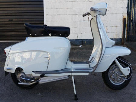 Lambretta SX 150 in Pure White